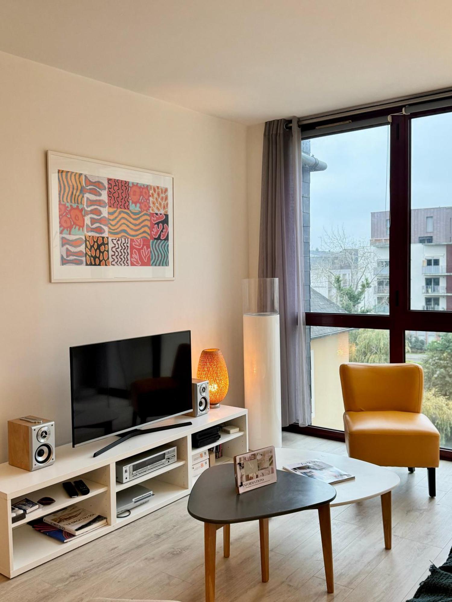 Ferienwohnung Le Nantais, Centre De Rennes Avec Garage Prive Exterior foto